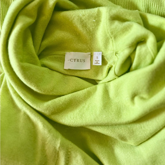 CYRUS Cowl Neck Sweater Lemon Green/Yellow Size Small - Picture 7 of 8